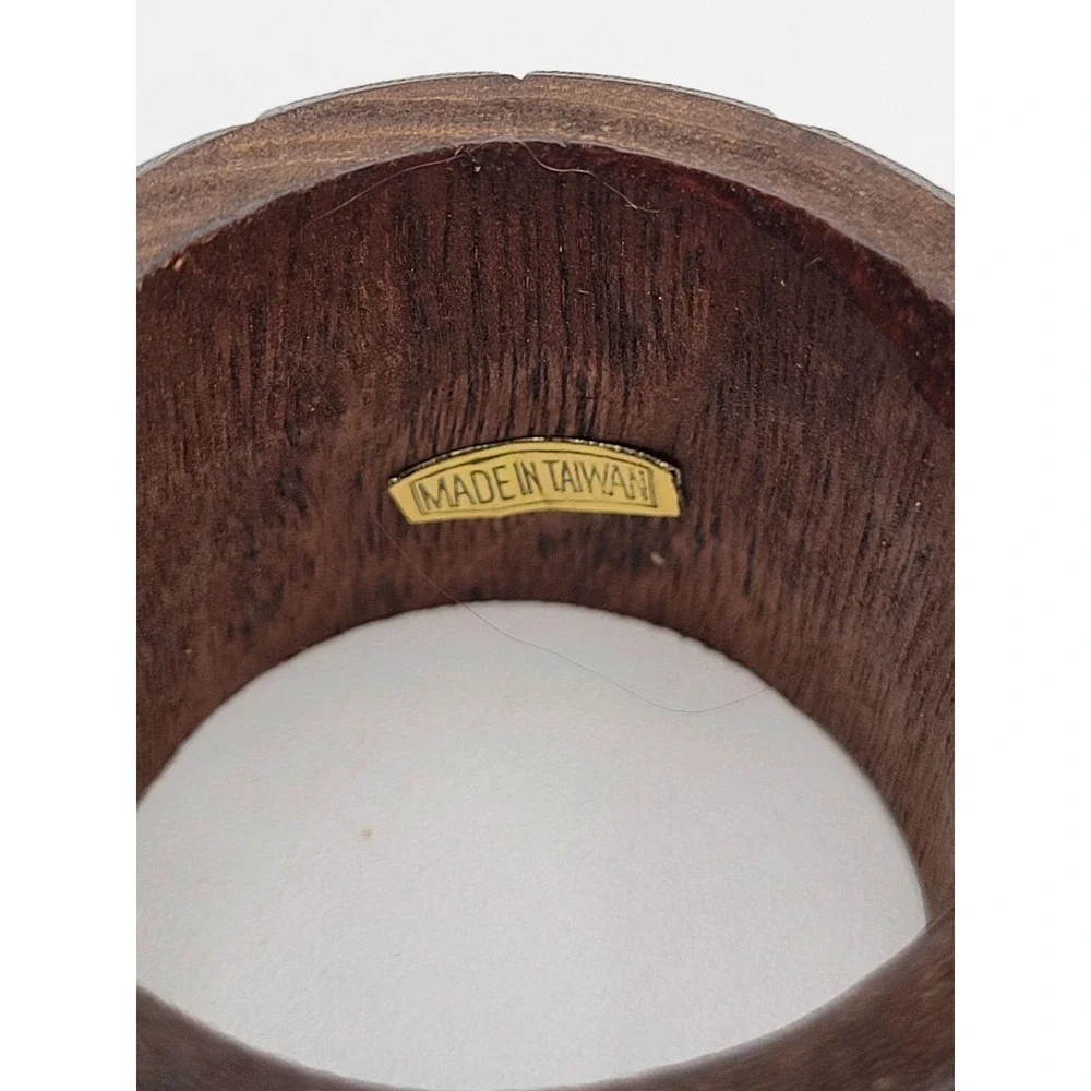 Set Of 8 Napkin‎ Rings Holders Carved Wooden Dark Brown wood Vintage